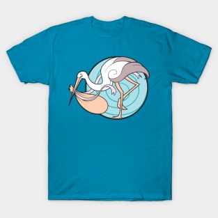 Baby carrying stork T-Shirt